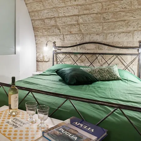 La Pergola In The Heart Of Apartment Bari