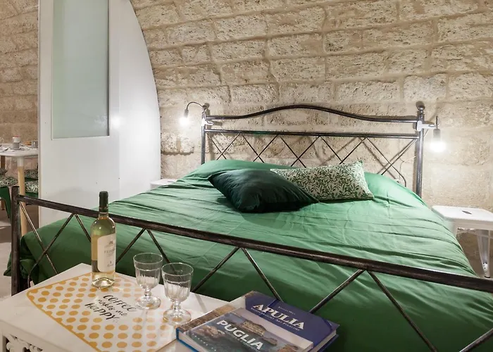Guesthost - La Pergola In The Heart Of Appartement Bari